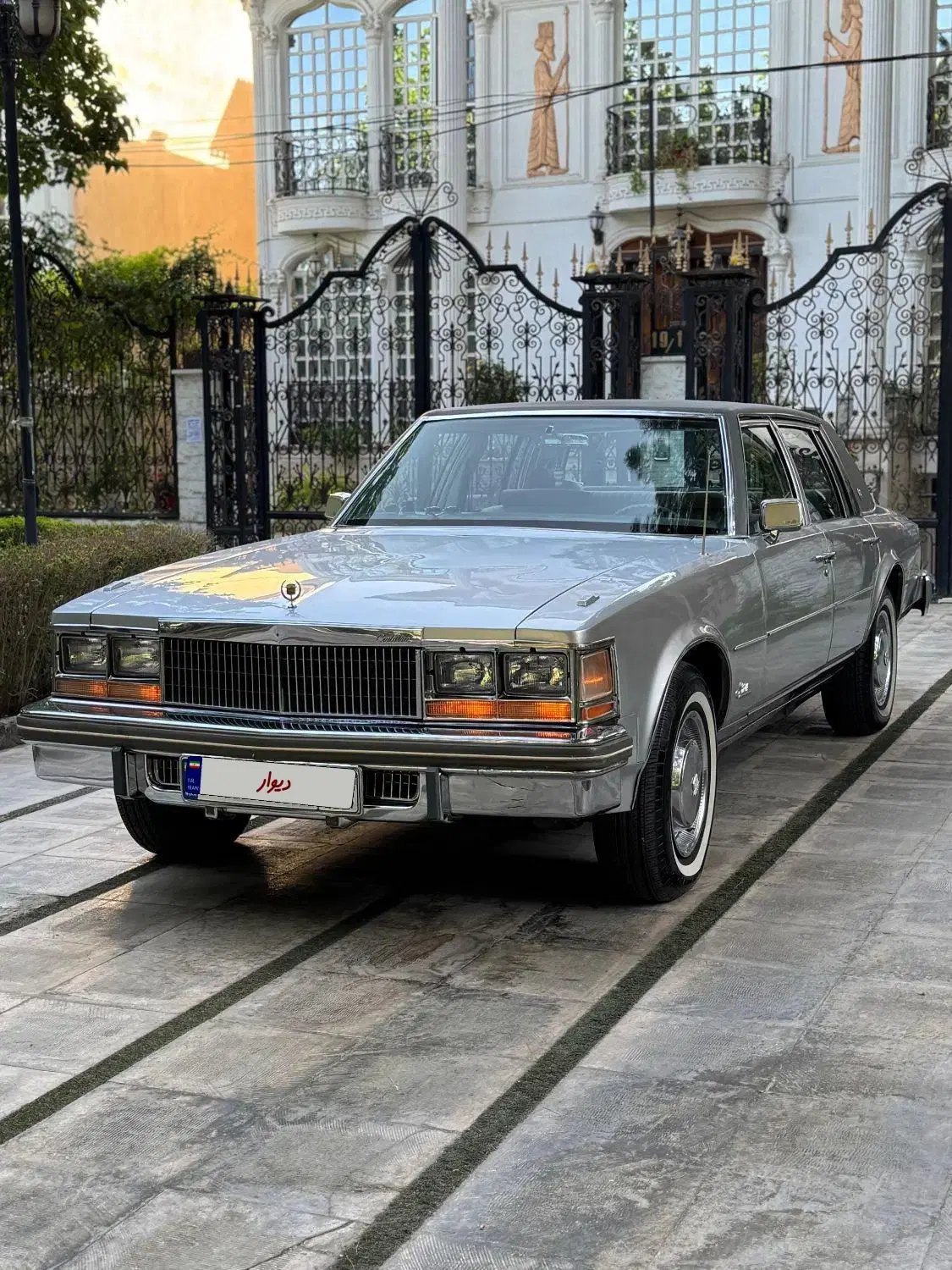Cadillac Seville с инжекторным двигателем — 1980 год - Image 3
